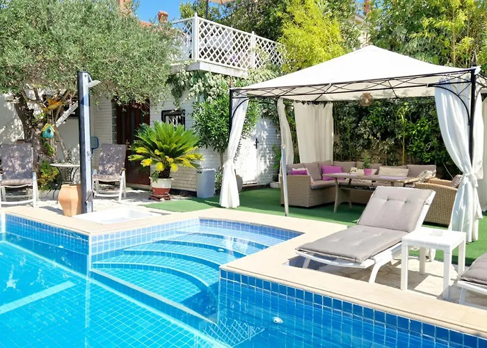Art Villa Ines